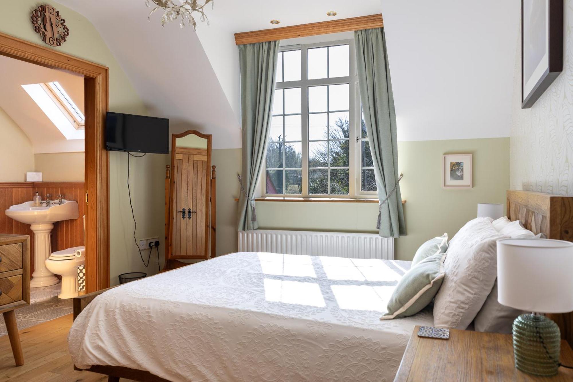Rossclare Lodge Enniskillen Buitenkant foto